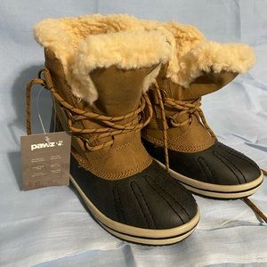 Winter boots boys